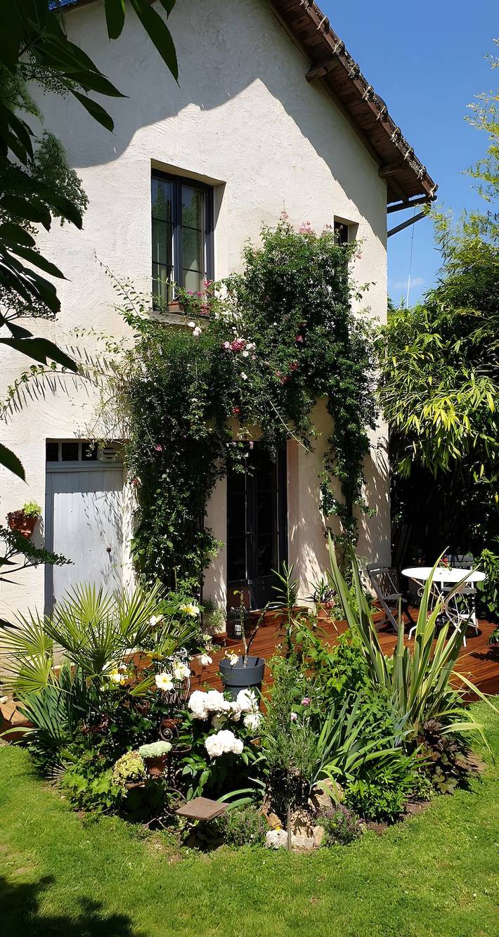 Ferienhaus für 4 Personen, mit Garten in Frankreich