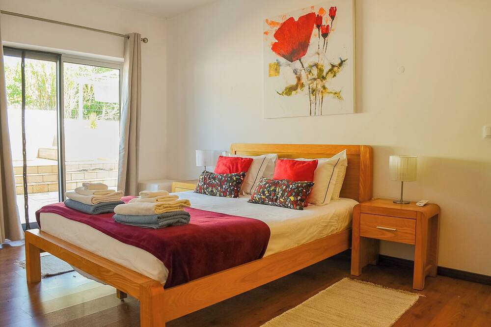 Ganze Wohnung, Perfekt gelegene Wohnung. In der Nähe der Stadt und der Strände. in Fuseta, Moncarapacho e Fuseta