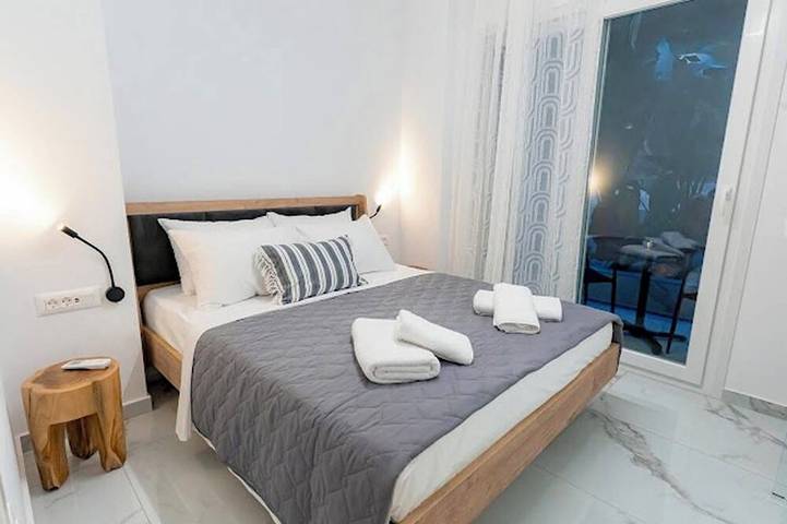 Ganze Wohnung, Sunny Nest Apartment 1 in Ixia in Ixia Beach, Rhodos Stadt