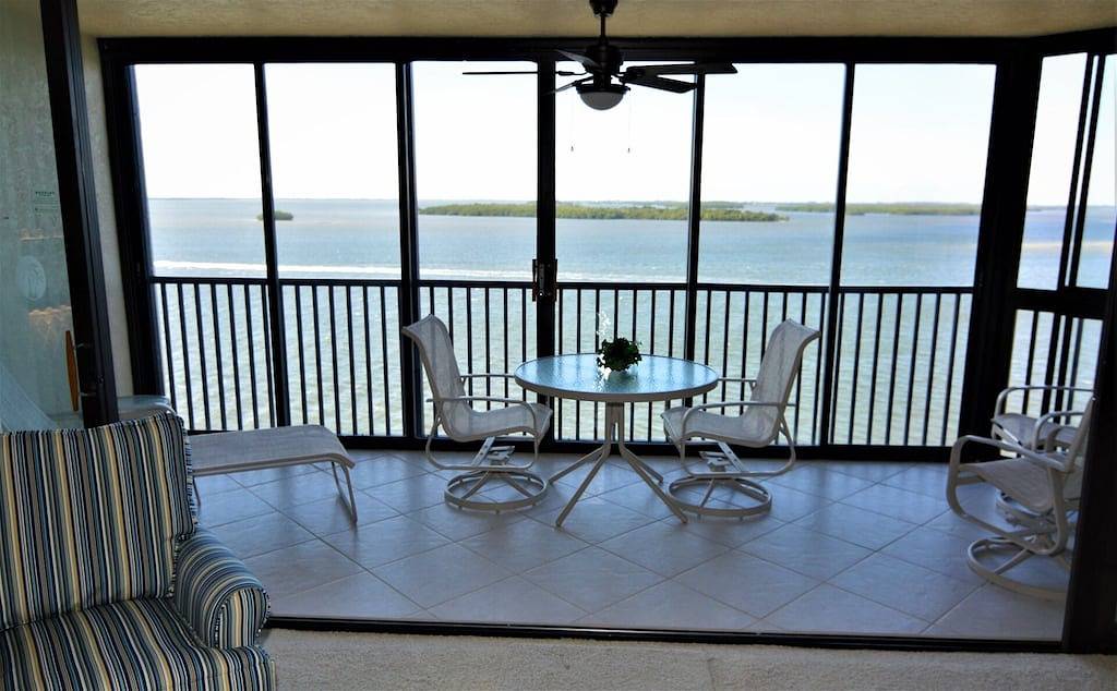 Ganze Wohnung, Sanibel Harbour Resort Harbour Tower 816: Comfort and relaxation while enjoying gorgeous sunsets. in Punta Rassa, Southwest Florida