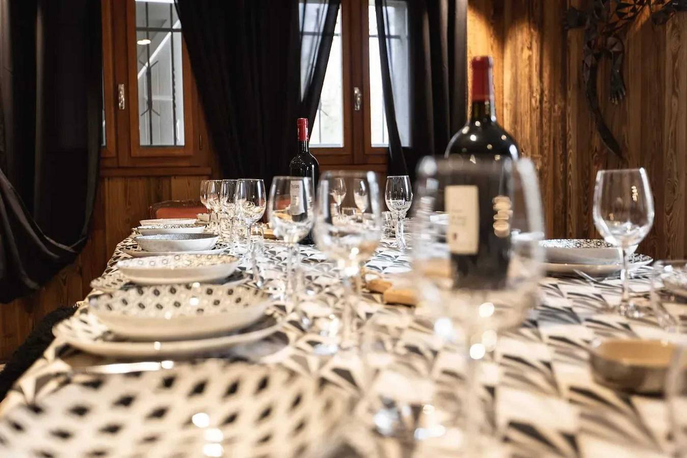 Entire holiday apartment, Spacious House in Vielle-Aure with Fireplace in Vielle-Aure, Pyrenees National Park