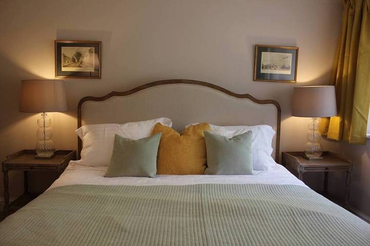 Quaint 1-bedroom house in Cheltenham in Cheltenham, Gloucestershire