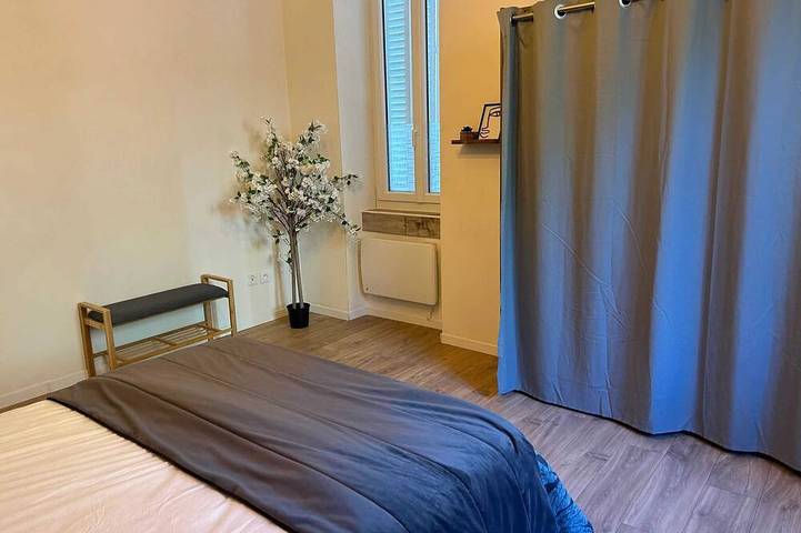 Gîte pour 4 personnes, avec Balcon à Savignac-les-Ormeaux - 4