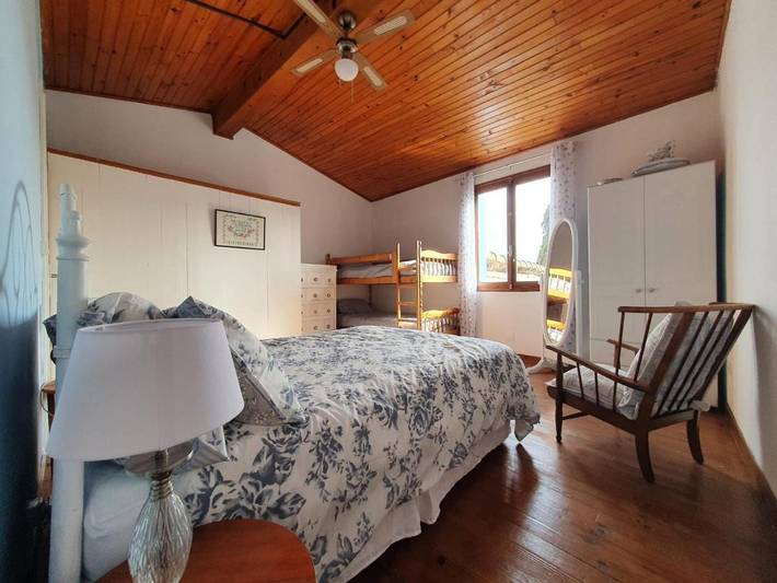 Gîte pour 4 personnes, avec jardin et piscine à Alaigne