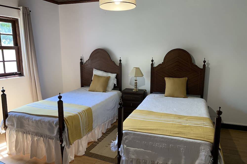 Gartenhaus - Quinta Santa Isabel in Chaves, Vila Real Distrikt