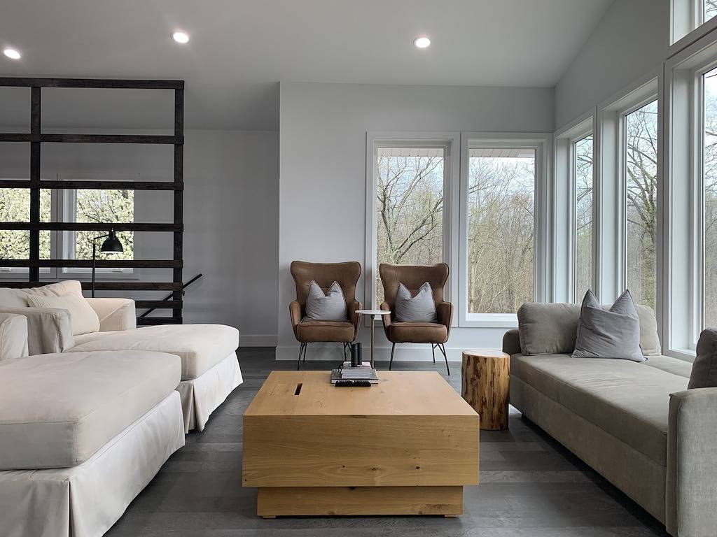 Natty by Nature – Secluded Dale Hollow Lake Cabin surrounded by Woods & Water in Dale Hollow Lake