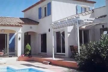 Gîte pour 2 personnes, avec jardin à Puisserguier