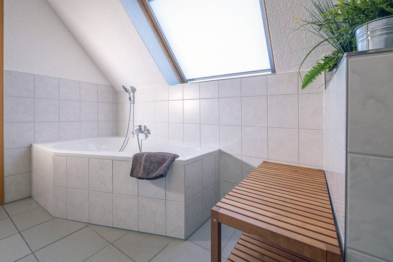 Geheel vakantieappartement, Ferienwohnungen "Haus Gerda" in Saarburg, Landkreis Trier-Saarburg