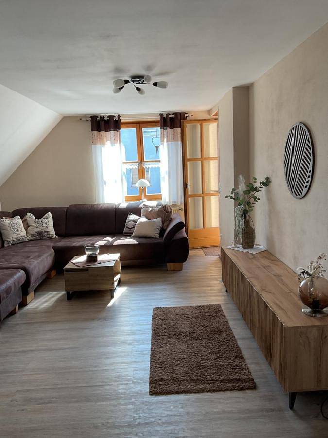 Ferienwohnung für 4 Personen, mit Balkon und Terrasse sowie Garten