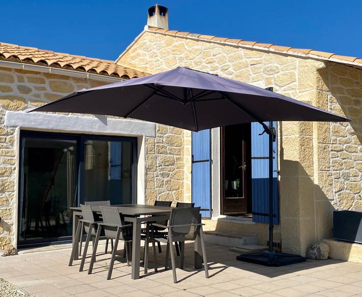 Chambre d’hôte pour 2 personnes, avec jardin et piscine