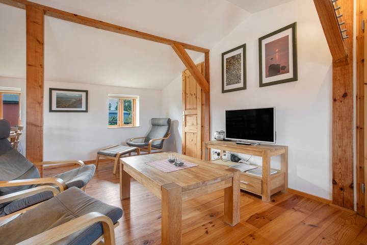 Ganze Wohnung, Ferienwohnung "Galerie" - Gemütliches Apartement in Wasser- und Waldnähe in Spandowerhagen, Kröslin