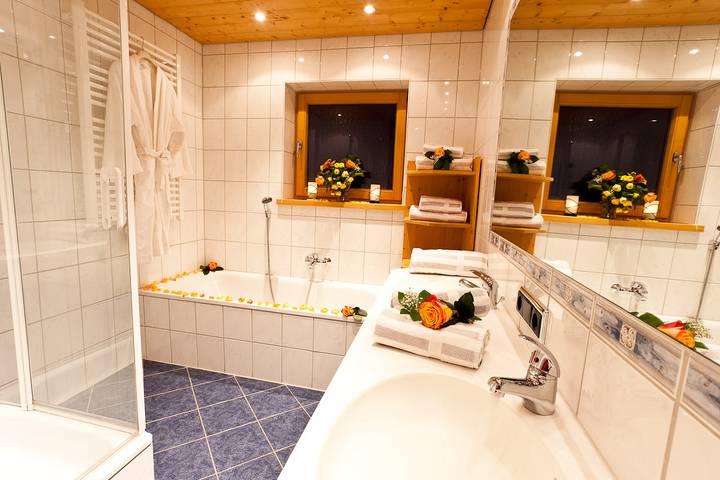 Ferienwohnung für 4 Personen, mit Ausblick und Garten sowie Balkon in Rubi - 4