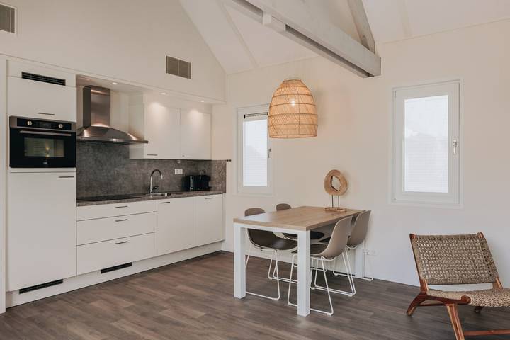 Ferienhaus für 4 Personen, mit Terrasse und Sauna sowie Balkon/Terrasse in Nieuwvliet - 4