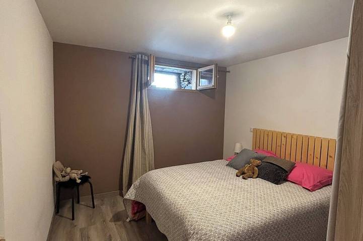 Grange spacieuse, confortable pour séjour familial. Lieu charmant, terrasse ext. in Luchon-Superbagnères, Bagnères-de-Luchon
