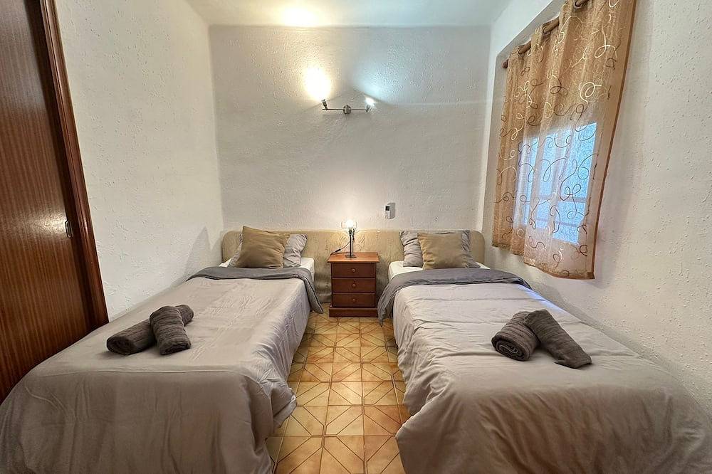 Apartamento entero, Piso turístico Faro28 in Les Palmeres (Sueca), Sueca