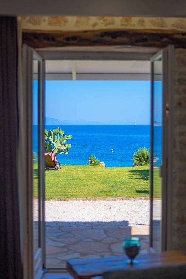 Appartement entier, The Beach House Kaminaki in Katavolos, Corfou