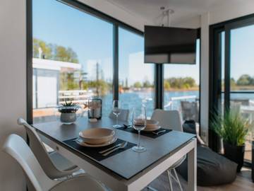 Hausboot für 2 Personen in Zehdenick, Ruppiner Seenland, Bild 3