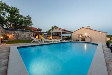 Ferienhaus für 9 Personen in Grad Benkovac, Zadar, Bild 3