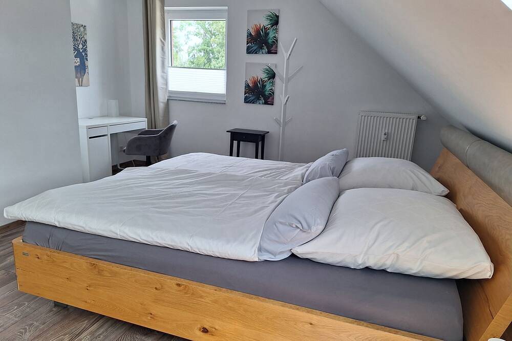 Ganze Wohnung, Moderne Wohnung Krefeld nähe Düsseldorf Airport / Messe in Krefeld, Niederrhein