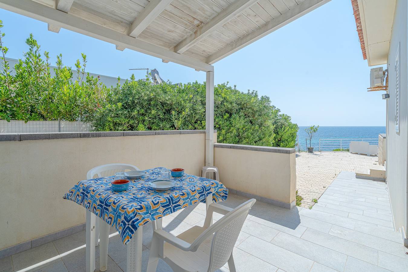 Camera 'Faraglione 2' con vista mare, Wi-Fi e aria condizionata in Spiaggia di Eloro, Lido di Noto
