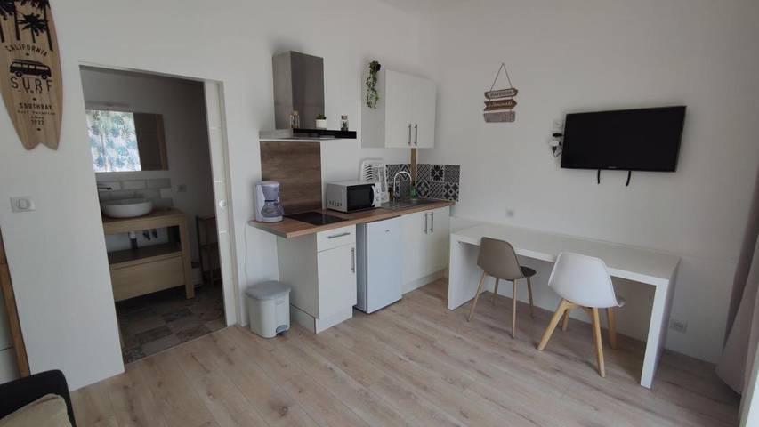 Gîte pour 3 personnes, avec terrasse et jardin à Les Pennes-Mirabeau - 4