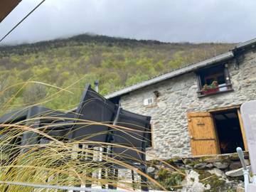 Gîte pour 8 personnes, avec vue et jardin à Auzat
