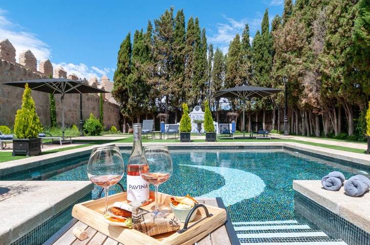 Hôtel pour 2 personnes, avec piscine ainsi que jardin et vue à Ávila - 3