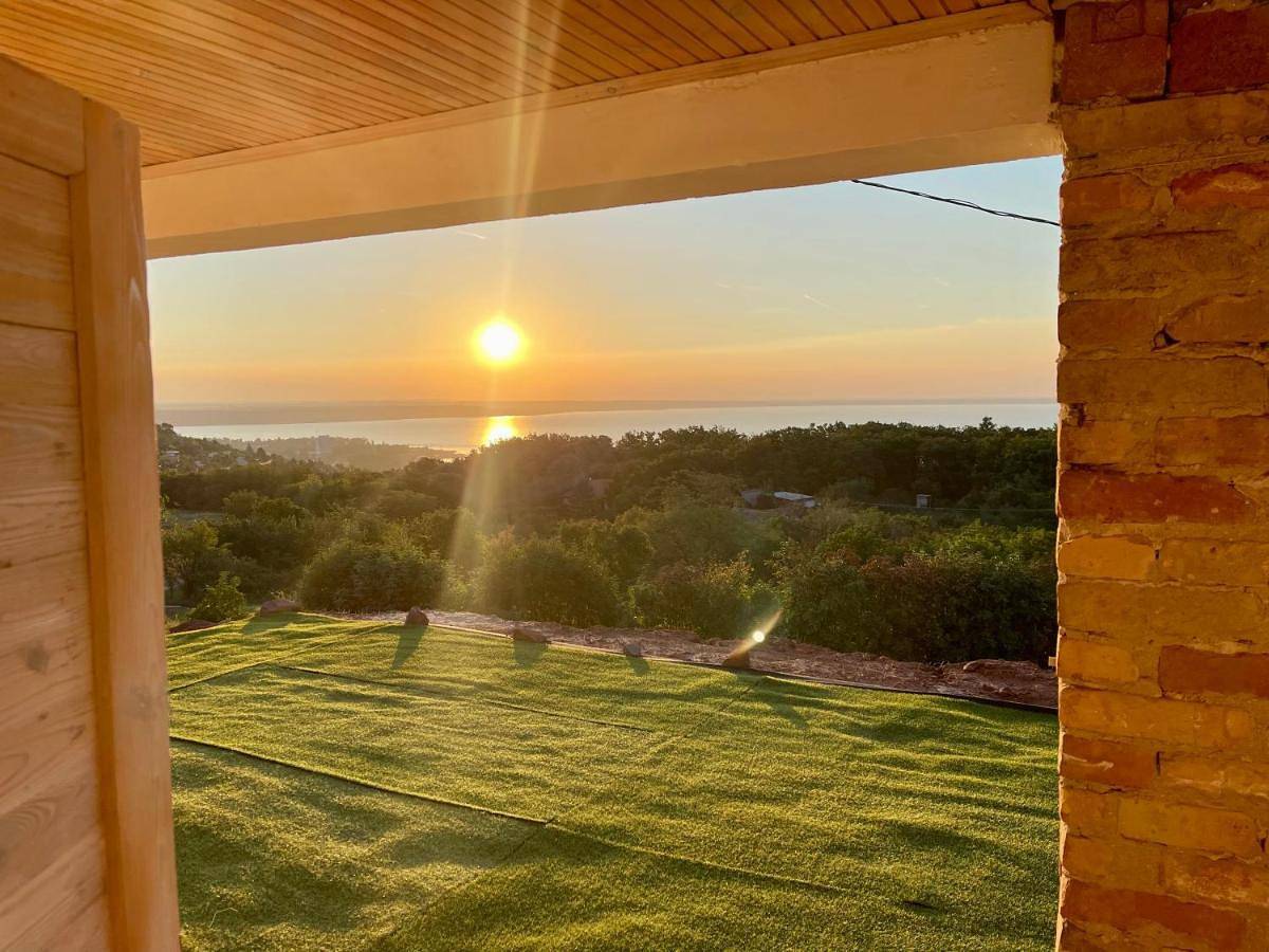 Two-Bedroom House in Balatonalmadi, Plattensee nordufer