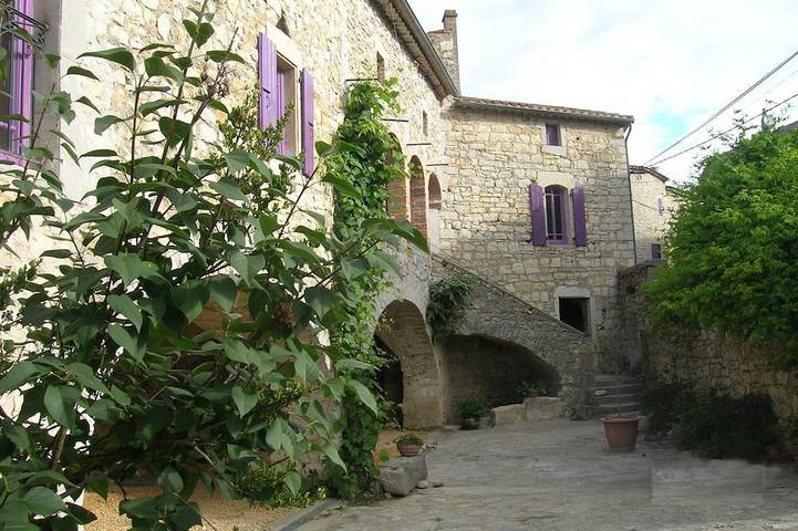 Holiday home for 7 people, with terrace and garden as well as pool - 1