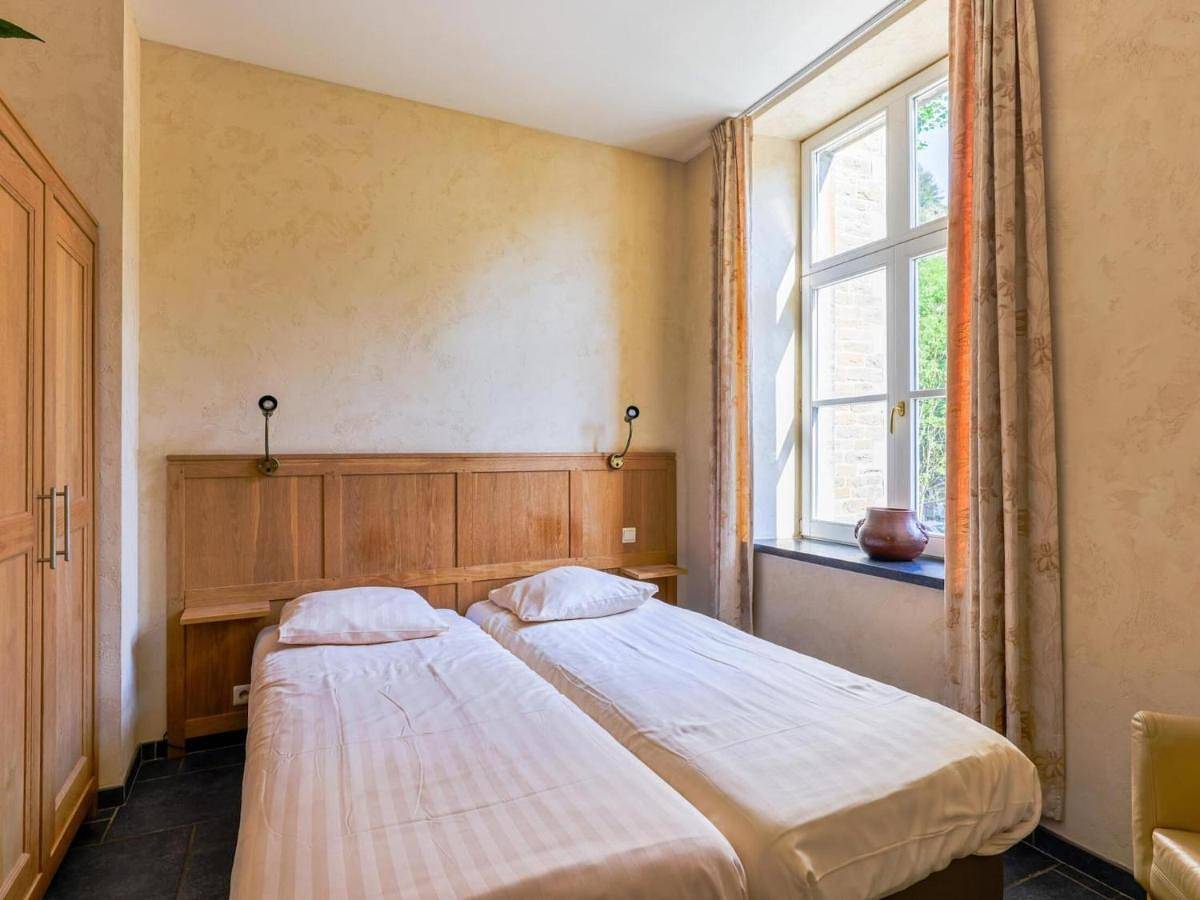 Cozy Apartment in a 16th Century Castle in Aywaille, Région de Liège