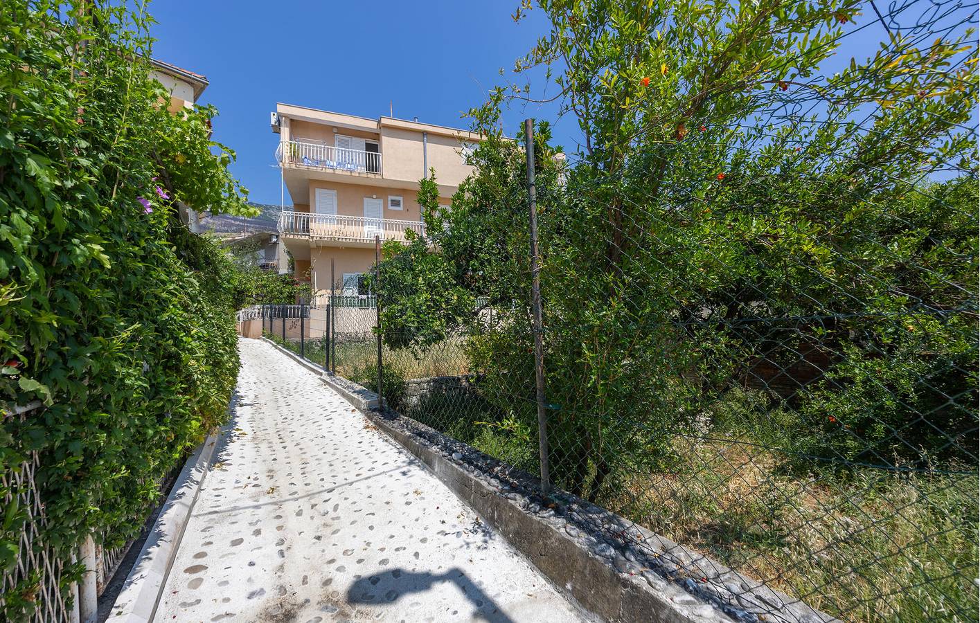 Apartamento vacacional entero, Apartamento de vacaciones para 4 personas con terraza in Podgora, Rivera de Makarska