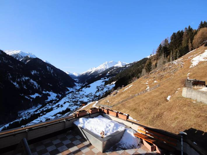 Villa für 14 Personen, mit Terrasse in Tirol - 4