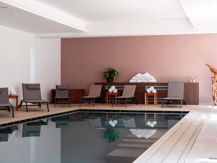 Hôtel pour 2 personnes, avec piscine ainsi que sauna et jardin, animaux acceptés à Maintenon - 4