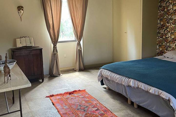 Peaceful 19th-Century Provençal House near Pont du Gard & Uzès – Village Charm in Vers-Pont-du-Gard, Nimes region