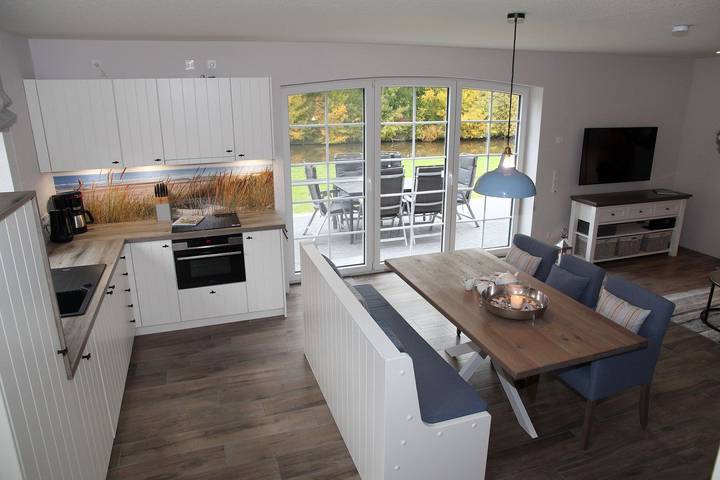 Ferienhaus für 6 Personen, mit Garten und Ausblick in Eilsum - 2