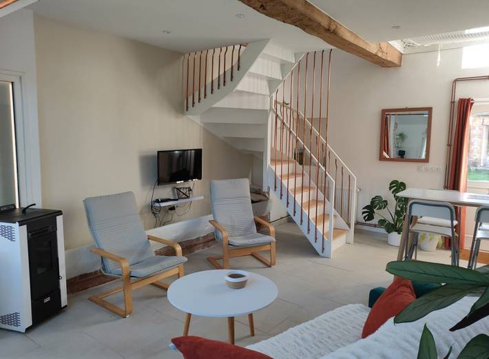 Gîte pour 2 personnes, avec jardin et terrasse