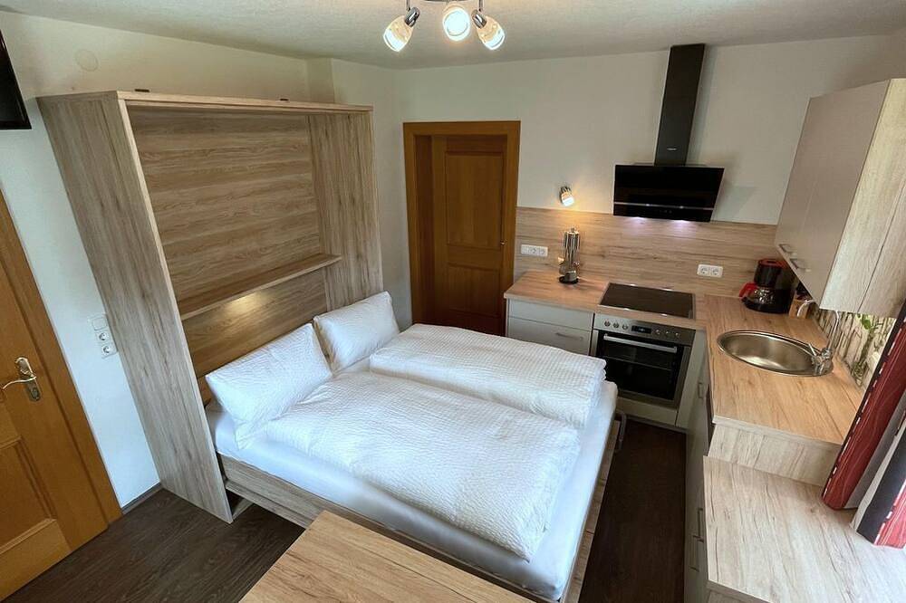 Ganze Wohnung, Ferienwohnung 2 - Haus Sonja in Heiligenblut, Oberkärnten