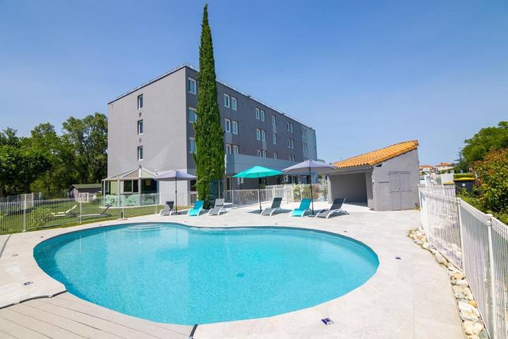 Hôtel pour 2 personnes, avec Terrasse et Piscine