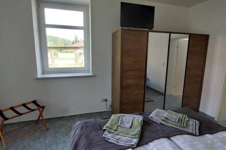 Ganze Wohnung, Am Hofladen Hellendorf - Sächsische Schweiz in Bad Gottleuba-Berggießhübel, Elbsandsteingebirge