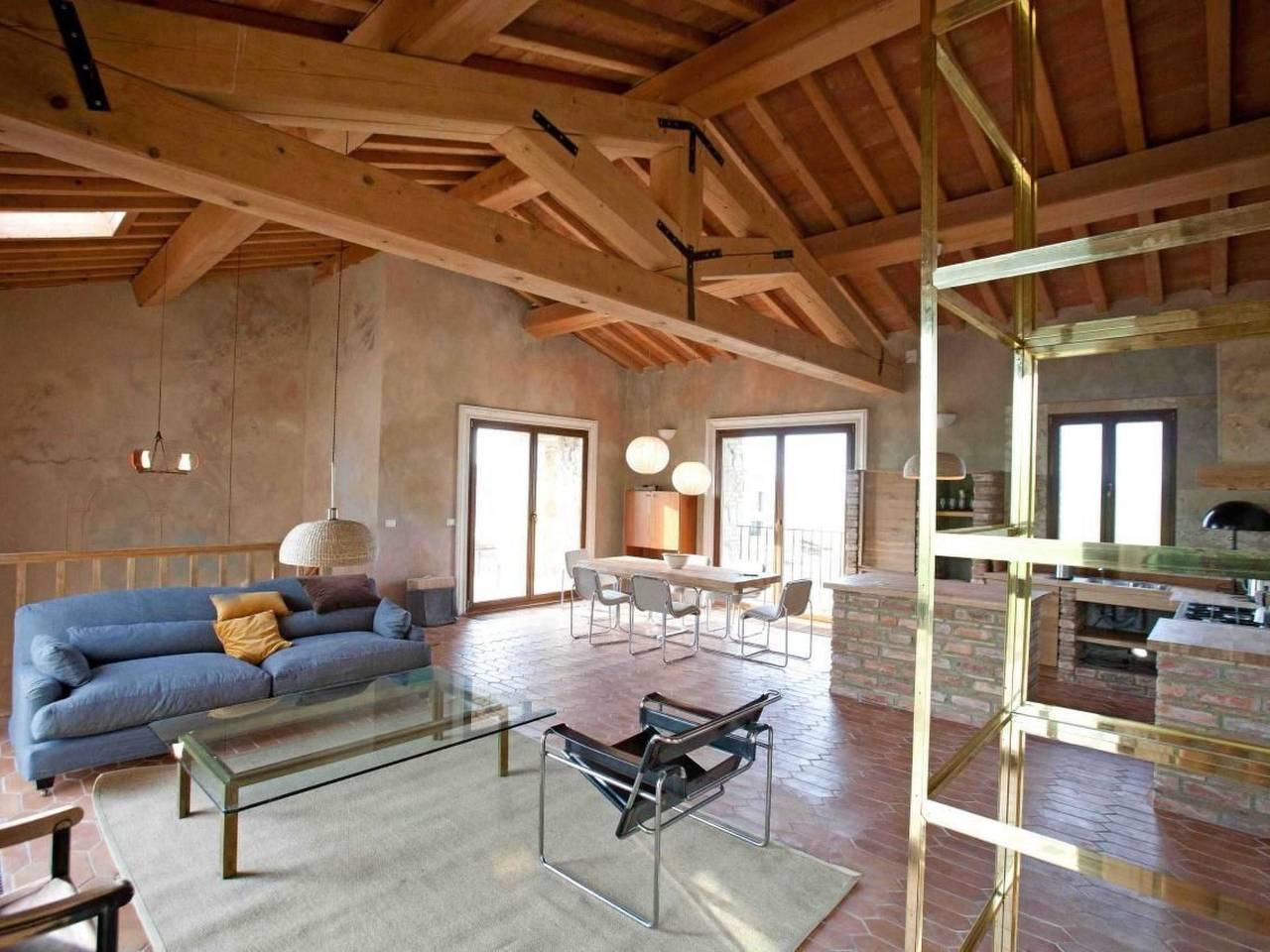 Geheel appartement, "Villa Forma" mit Gemeinschaftspool in Volterra, Provincie Pisa
