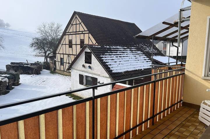 Ferienwohnung für 4 Personen, mit Balkon und Garten