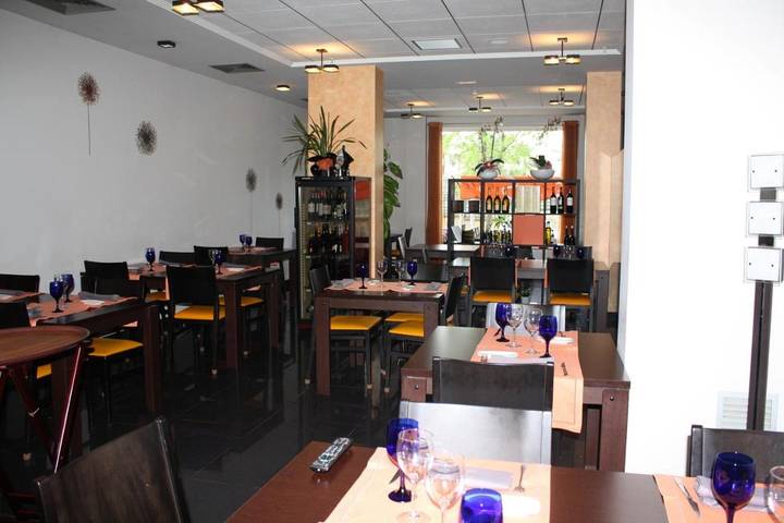 Hôtel pour 2 personnes, avec vue sur le lac ainsi que vue et terrasse à Amposta - 3