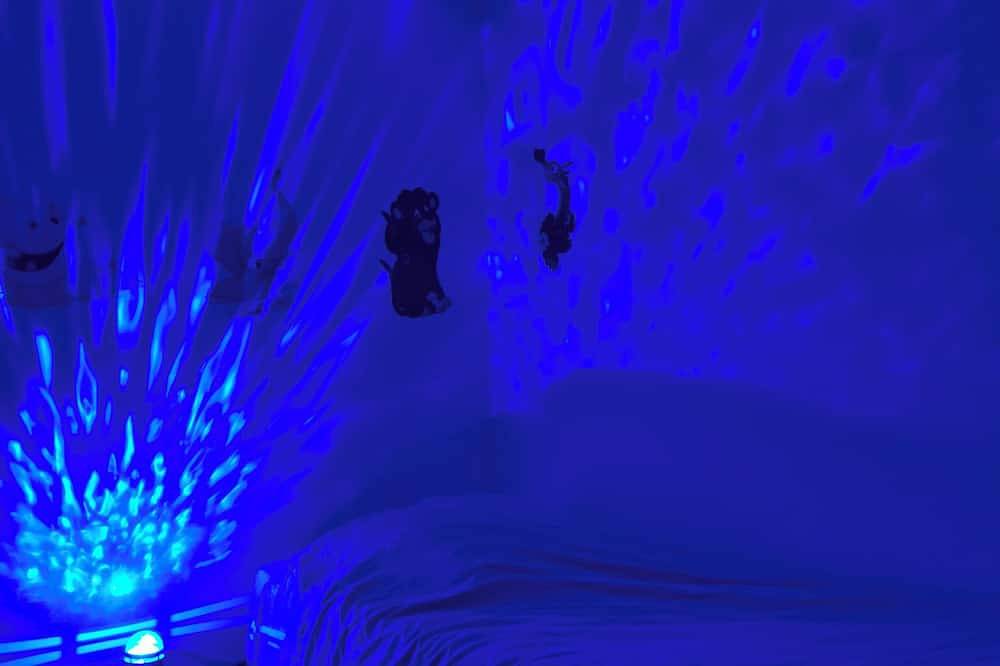 House with courtyard, 3-minute walk from the beach 🏖️ - the sea breeze 🌊 in Petit-Fort-Philippe, Gravelines