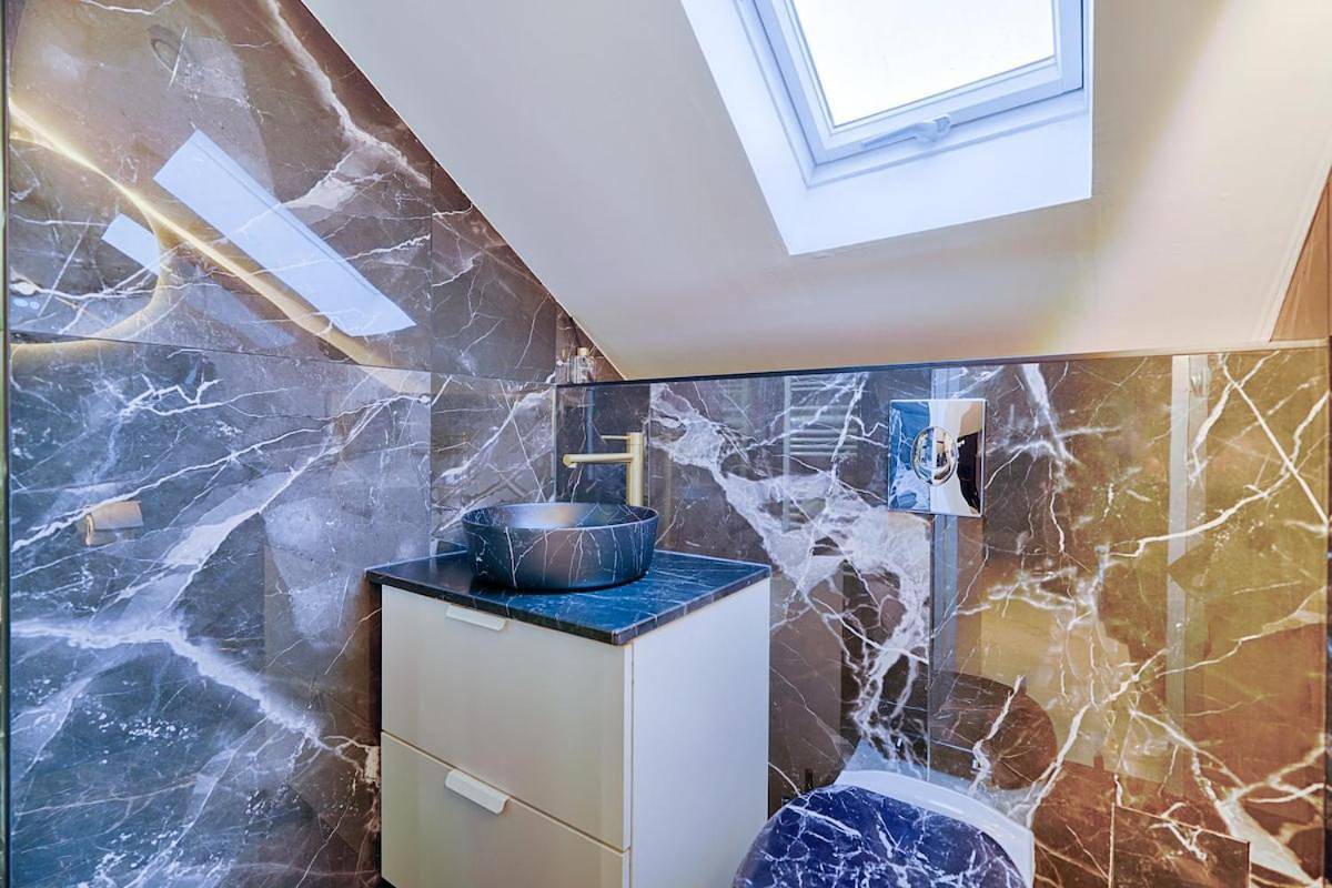 Appartement entier, One-Bedroom Apartment in Montgeron, Essonne