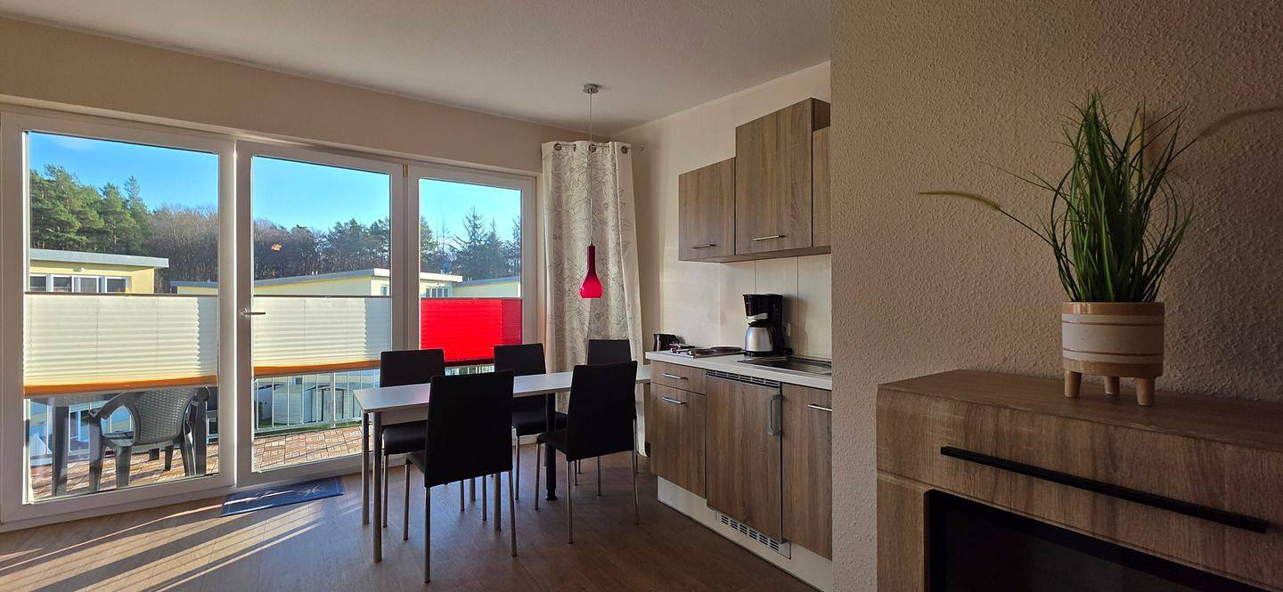 Ganze Wohnung, 4-Zimmer-Maisonettewohnung für 7 Pers. im Küstenwald in Gelbensande, Rostock und Umgebung