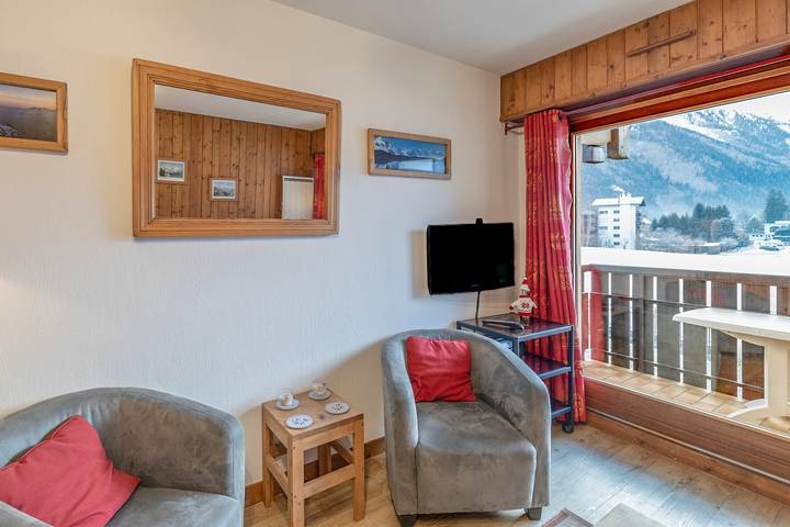 Entire apartment, Apartment 'Les Balcons Du Savoy' Mont Blanc View, Balcony and Wi-Fi in Brevent-Flegere, Chamonix-Mont-Blanc