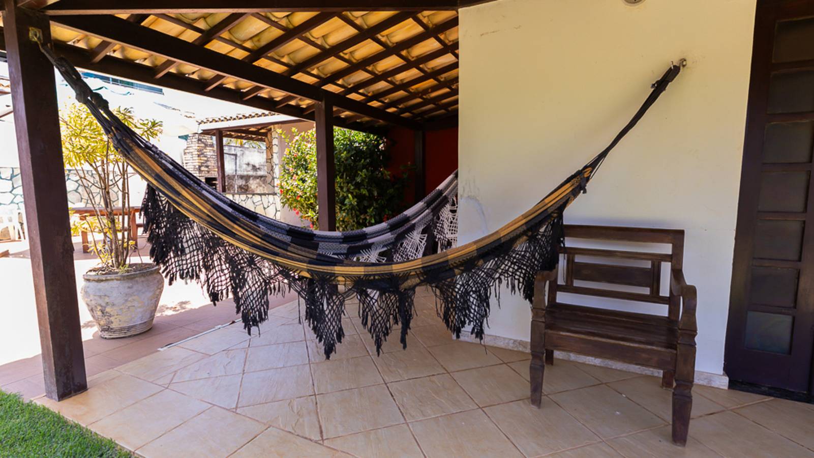 Casa de vacaciones para 14 personas con jardín in Camaçari, Linha Verde