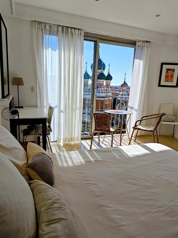 Gîte pour 4 personnes, avec vue et terrasse dans Cathedrale Orthodoxe Saint Nicolas Nice - 3