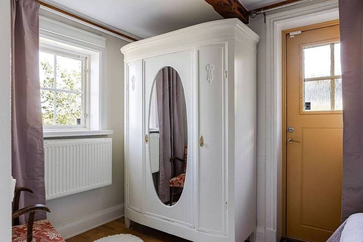 Lakefront Getaway in Hagaparken Central Stockholm in Schwedische Ostsee
