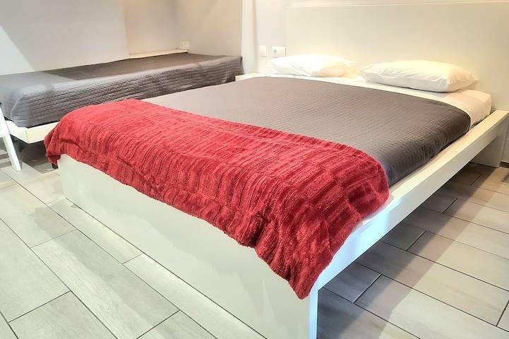 Gîte pour 3 personnes, avec terrasse et piscine dans Santo Tirso - 3